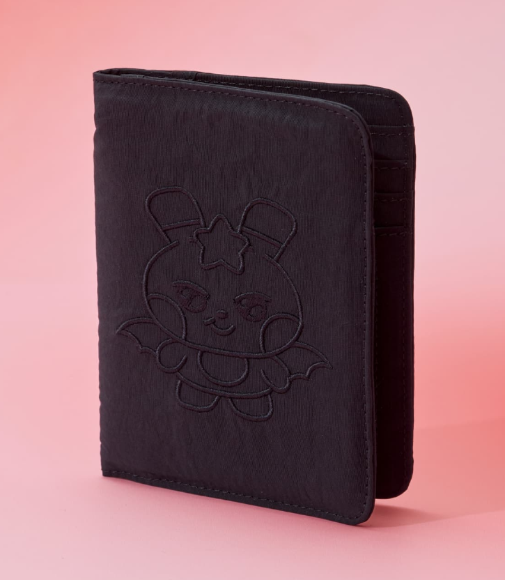 ATEEZ - Mighteez Rock The Stage Pop Up Official Md Passport Case – DDEONGYO – merch oficial oficial | PopMagic Venezuela